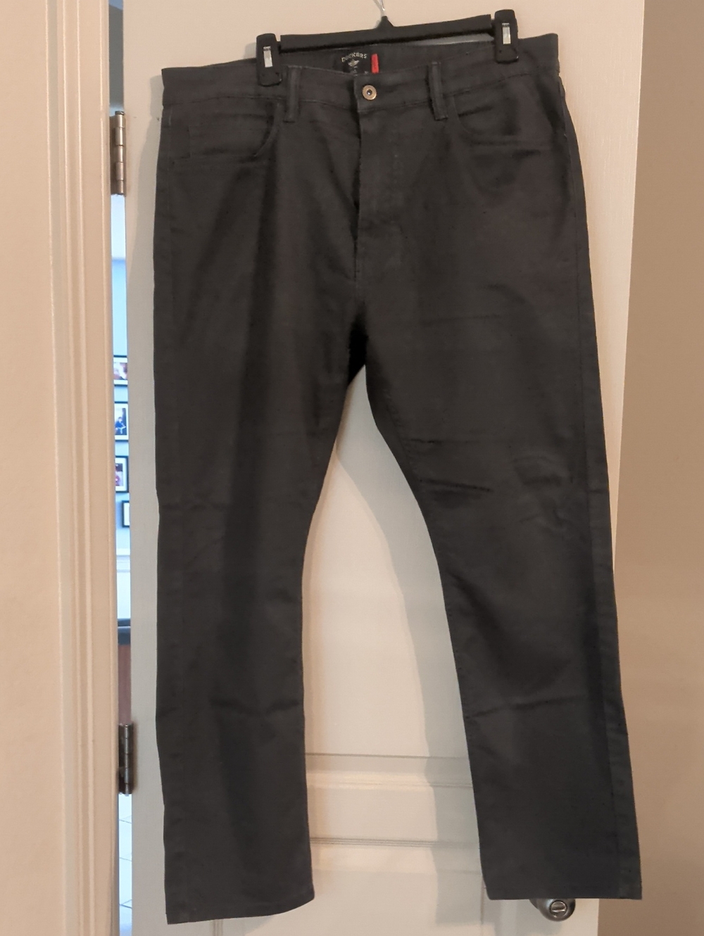 Dockers Black Straight-Leg Chinos